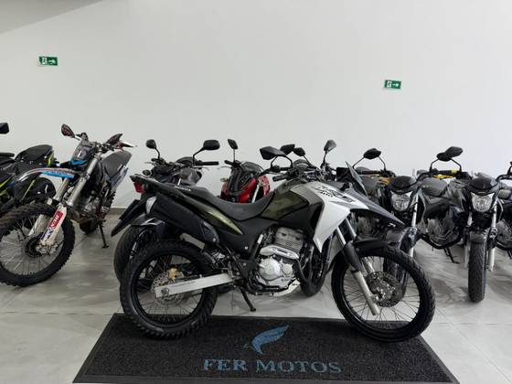 HONDA XRE 300 HONDA XRE 300